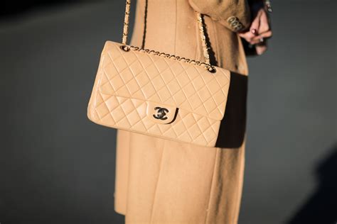 chanel tas dames bijenkorf|CHANEL tassen • deBijenkorf.be • Gratis retourneren.